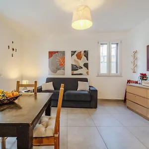  Apartment Tarzana 11 - Cala Di Italy