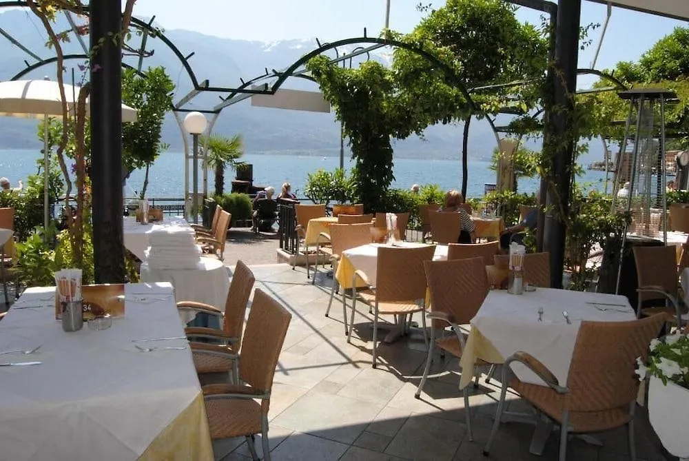 Hotel All'Azzurro ليمونِ سول غاردا 4*,  إيطاليا