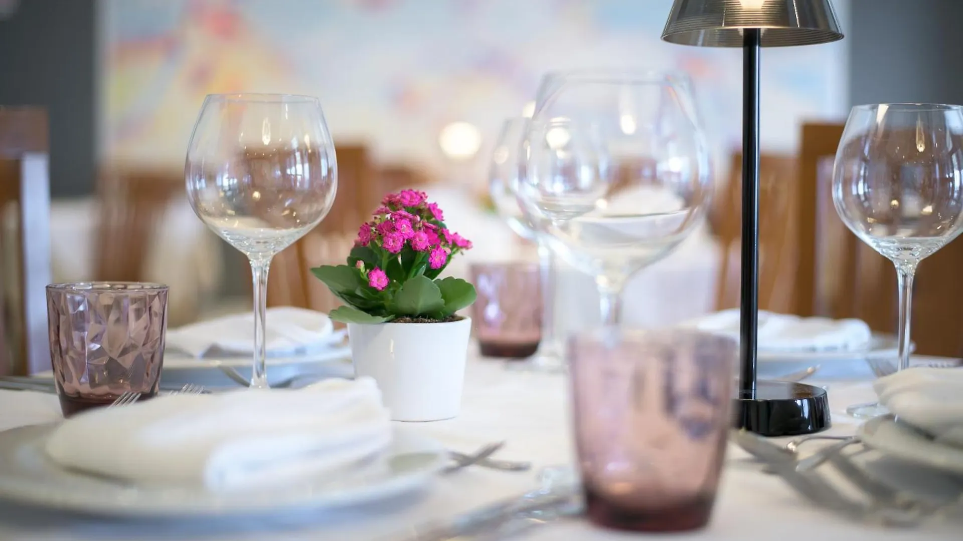 לימונה סול גרדה Hotel All'Azzurro 4*, לימונה סול גרדה איטליה
