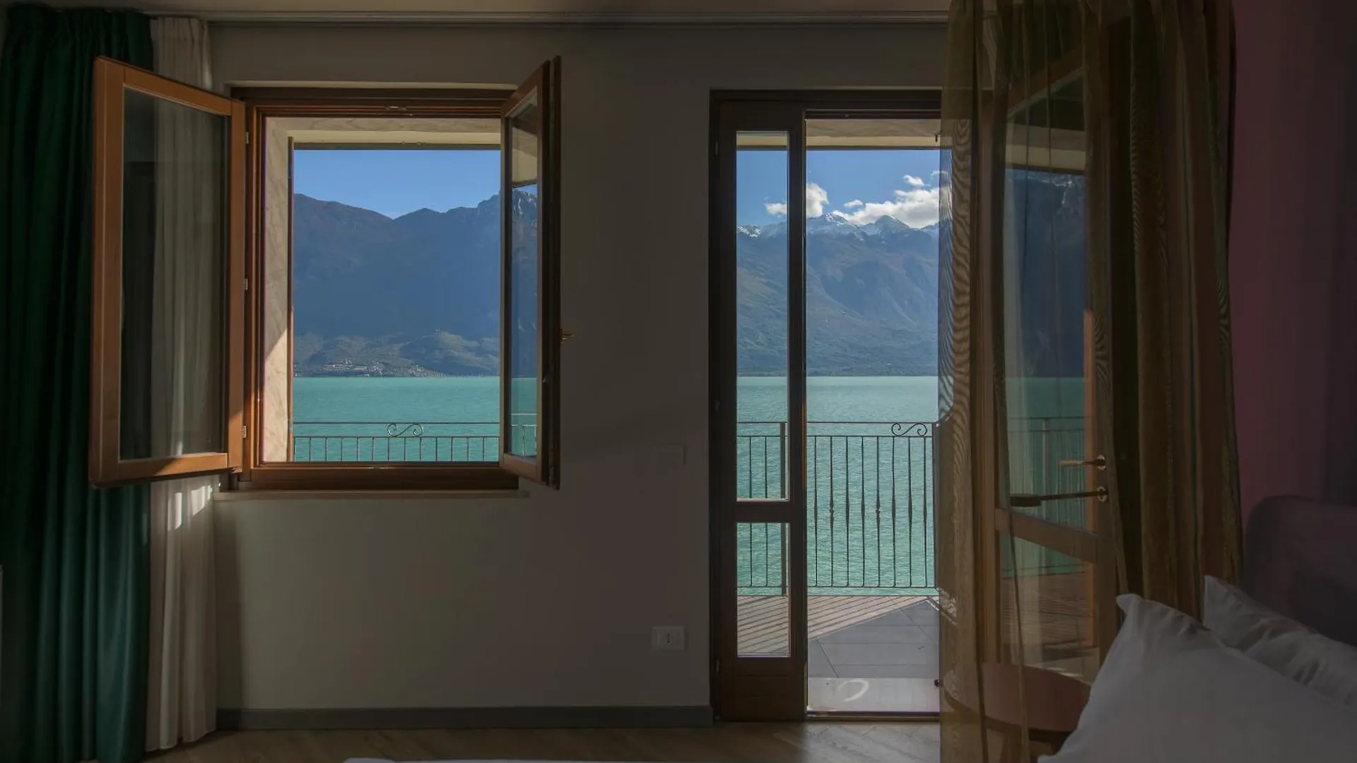 ****  Hotel All'Azzurro ليمونِ سول غاردا إيطاليا