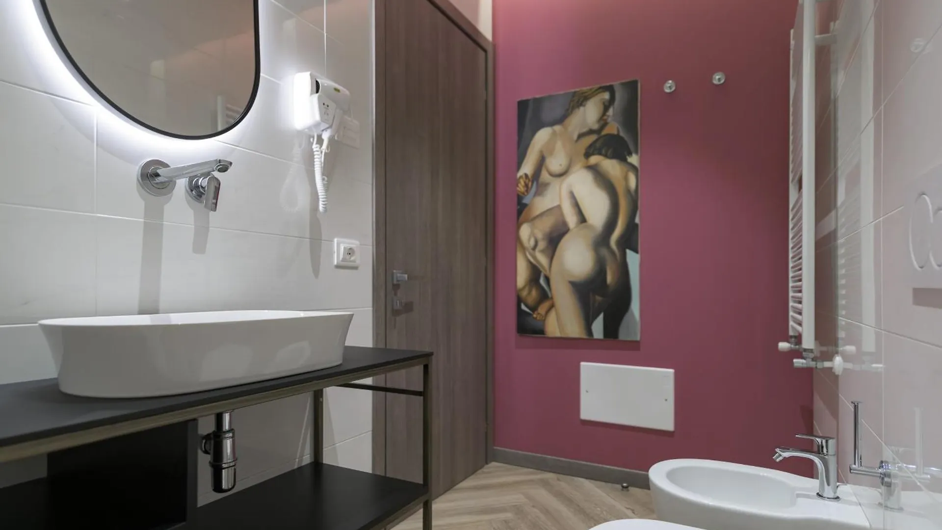 לימונה סול גרדה Hotel All'Azzurro  לימונה סול גרדה