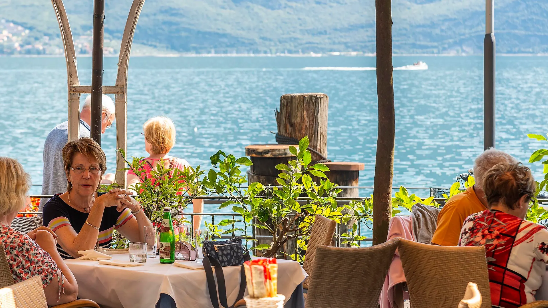 ****  Hotel All'Azzurro ليمونِ سول غاردا إيطاليا