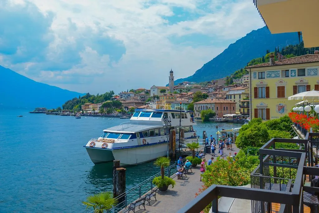 Hotel all'Azzurro Limone sul Garda